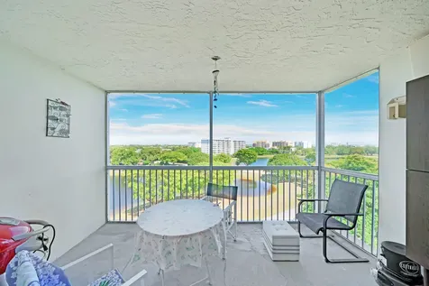 2940 N Course Drive Pompano Beach FL 33069