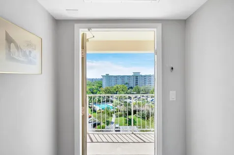 2940 N Course Drive Pompano Beach FL 33069