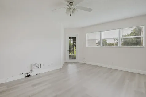 3595 Birdie Drive Lake Worth FL 33467