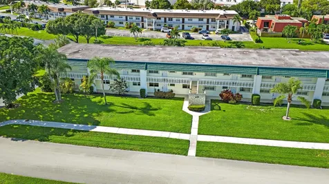 3150 S Meridian Way Palm Beach Gardens FL 33410