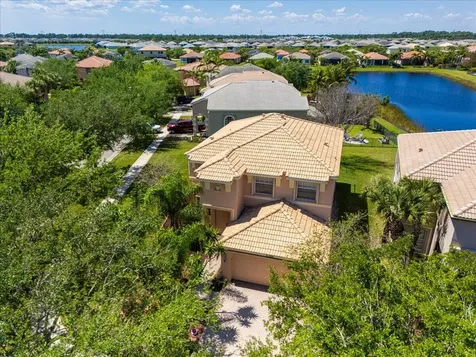 11769 Sw Bennington Circle Port Saint Lucie FL 34987