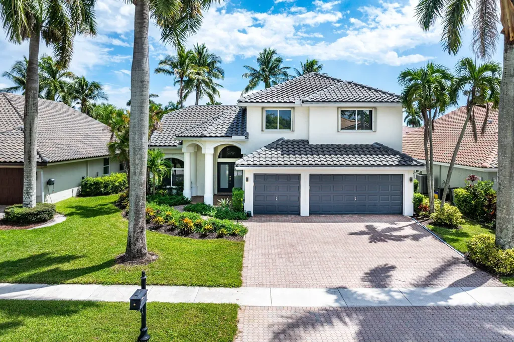 19614 Star Island Drive Boca Raton FL 33498
