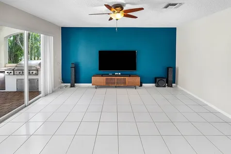 19614 Star Island Drive Boca Raton FL 33498