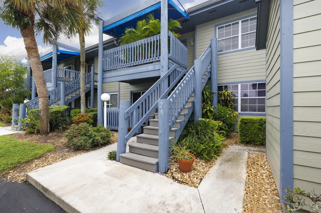 1421 Ne 14th Court Jensen Beach FL 34957