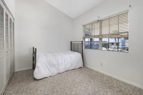 1421 Ne 14th Court Jensen Beach FL 34957