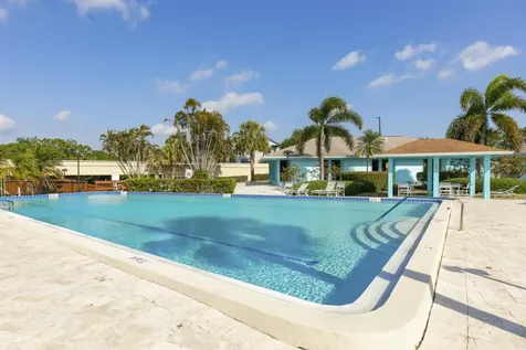 1421 Ne 14th Court Jensen Beach FL 34957