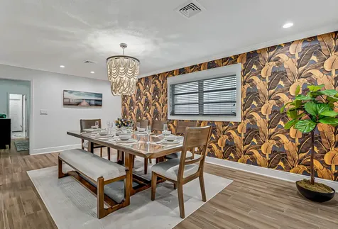 532 N Palmway Lake Worth Beach FL 33460