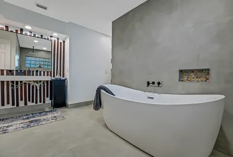 532 N Palmway Lake Worth Beach FL 33460