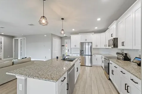 5515 Nw Downs Street Port Saint Lucie FL 34986