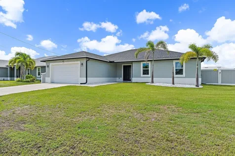 5515 Nw Downs Street Port Saint Lucie FL 34986