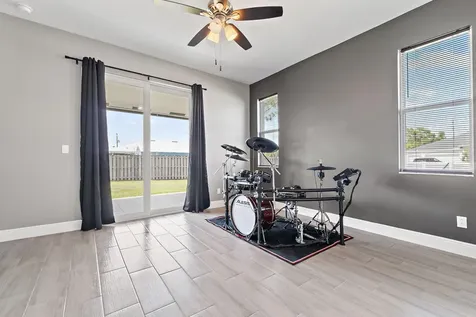 5515 Nw Downs Street Port Saint Lucie FL 34986