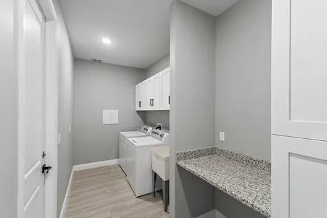5515 Nw Downs Street Port Saint Lucie FL 34986