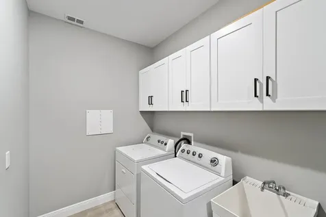 5515 Nw Downs Street Port Saint Lucie FL 34986