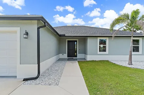 5515 Nw Downs Street Port Saint Lucie FL 34986