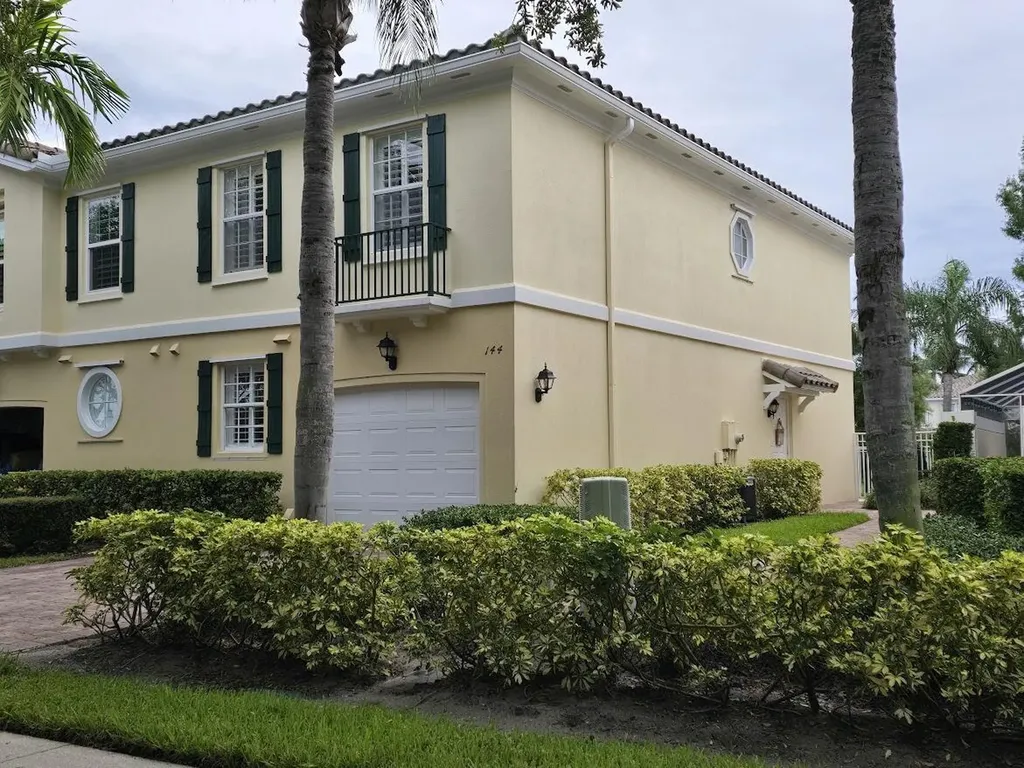 144 Santa Barbara Way Palm Beach Gardens FL 33410