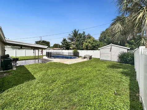6231 Sw 15th Court North Lauderdale FL 33068