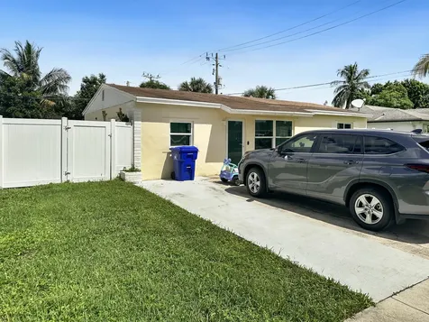 6231 Sw 15th Court North Lauderdale FL 33068