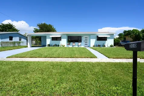 310 W 16th Way Riviera Beach FL 33404