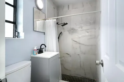 310 W 16th Way Riviera Beach FL 33404