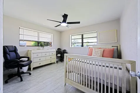 310 W 16th Way Riviera Beach FL 33404