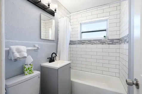 310 W 16th Way Riviera Beach FL 33404