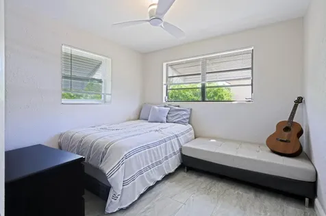 310 W 16th Way Riviera Beach FL 33404