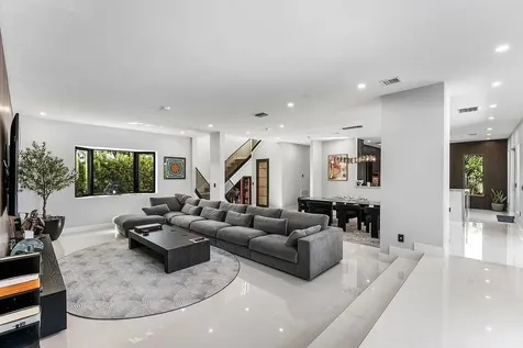8387 Sawpine Road Delray Beach FL 33446