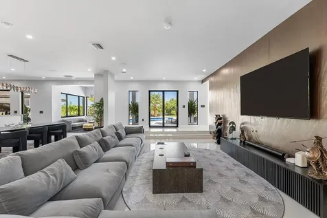 8387 Sawpine Road Delray Beach FL 33446