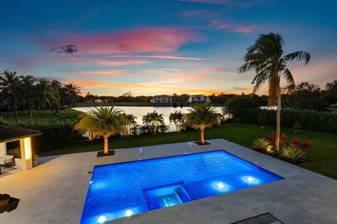 8387 Sawpine Road Delray Beach FL 33446