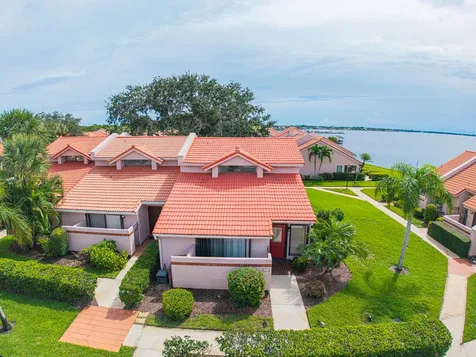 3521 Se Sandpiper Court Port Saint Lucie FL 34952