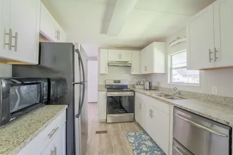 176 W Caribbean Port Saint Lucie FL 34952