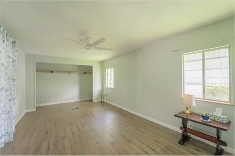 176 W Caribbean Port Saint Lucie FL 34952