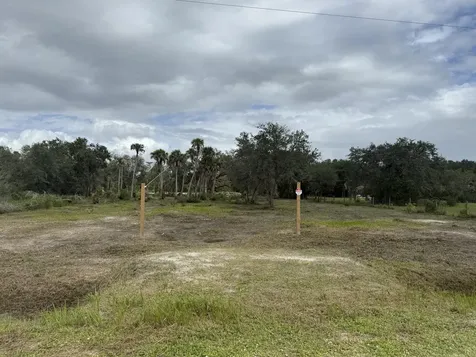 15723 NW 304th Street Okeechobee FL 34972