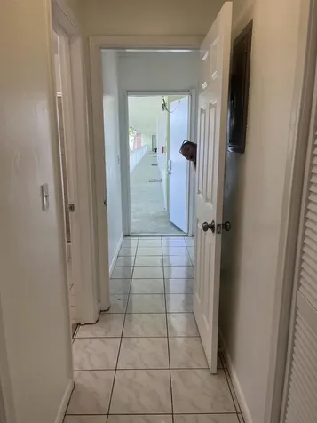 658 Ne 6th Court Boynton Beach FL 33435