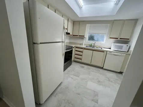 658 Ne 6th Court Boynton Beach FL 33435