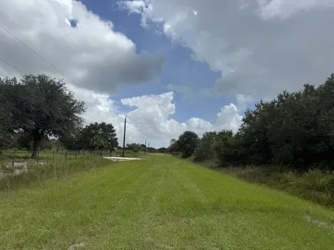 15134 NW 306th Street Okeechobee FL 34972