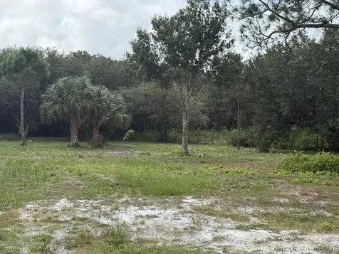 15134 NW 306th Street Okeechobee FL 34972