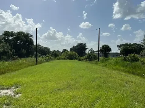 15134 NW 306th Street Okeechobee FL 34972