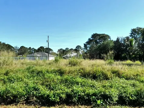 544 SW Columbus Drive Port Saint Lucie FL 34953