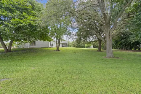 16185 72nd Drive Palm Beach Gardens FL 33418