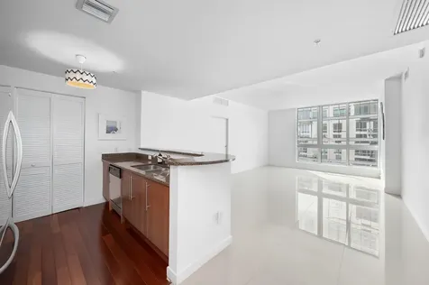 300 S Biscayne Boulevard Miami FL 33131