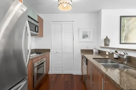 300 S Biscayne Boulevard Miami FL 33131