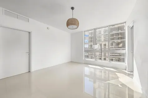 300 S Biscayne Boulevard Miami FL 33131