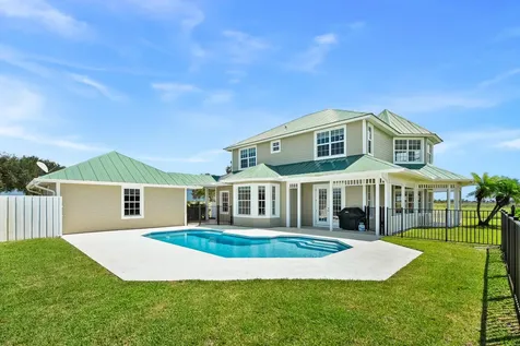 13700 Sw Groveside Drive Stuart FL 34997