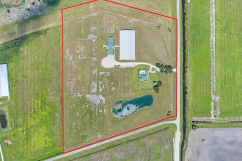 13700 Sw Groveside Drive Stuart FL 34997