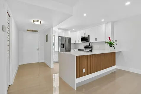 2651 S Palm Aire Drive Pompano Beach FL 33069