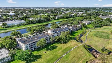 2651 S Palm Aire Drive Pompano Beach FL 33069