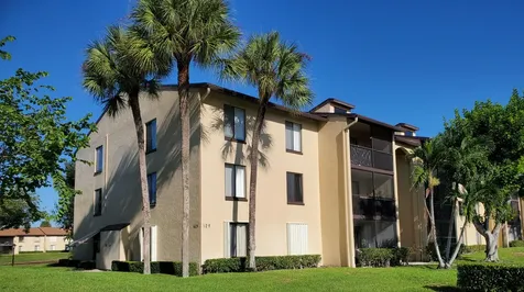 629 Sea Pine Way Greenacres FL 33415