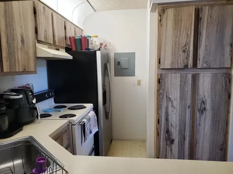 629 Sea Pine Way Greenacres FL 33415