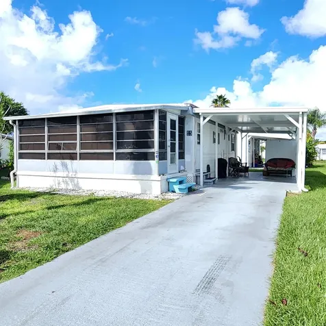 15 Indigo Lane Port Saint Lucie FL 34952